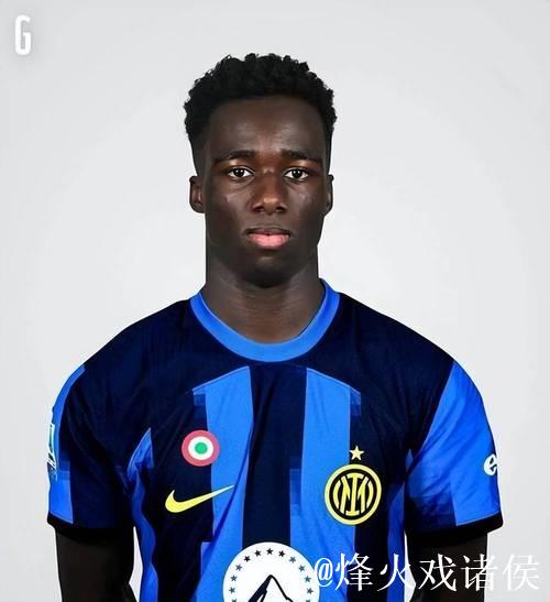 迪马:国米有意萨格勒布迪纳摩右翼瓦林契奇,接班邓弗里斯 迪马:国米有意萨格勒布迪纳摩右翼瓦林契奇,接班邓弗里斯